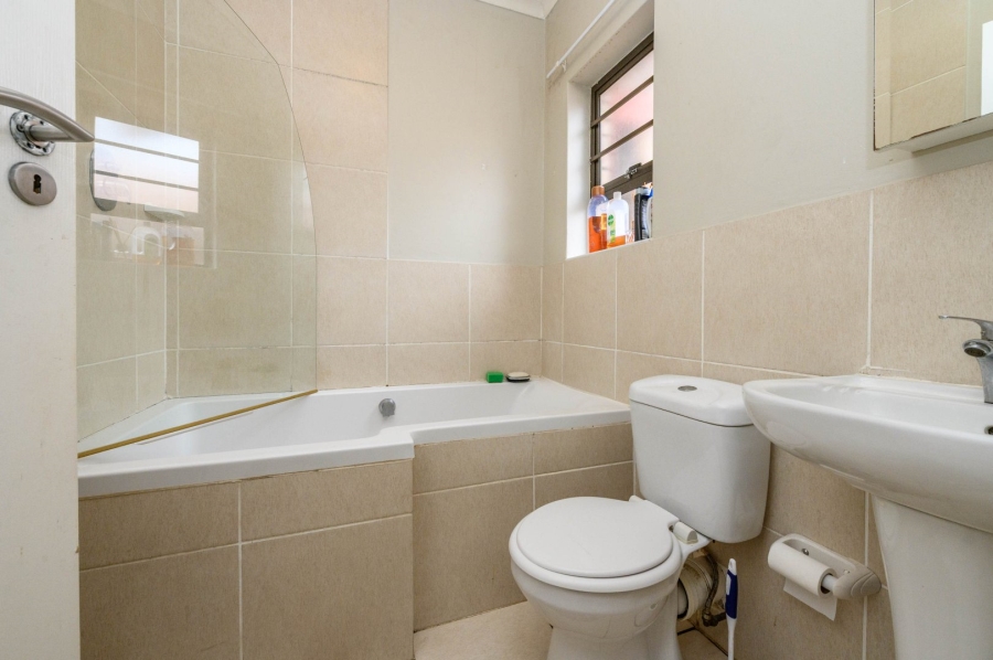 2 Bedroom Property for Sale in South End Eastern Cape